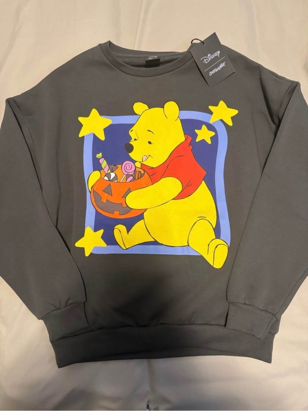 Cakeworthy Winnie the Pooh Halloween Crewneck - Medium
